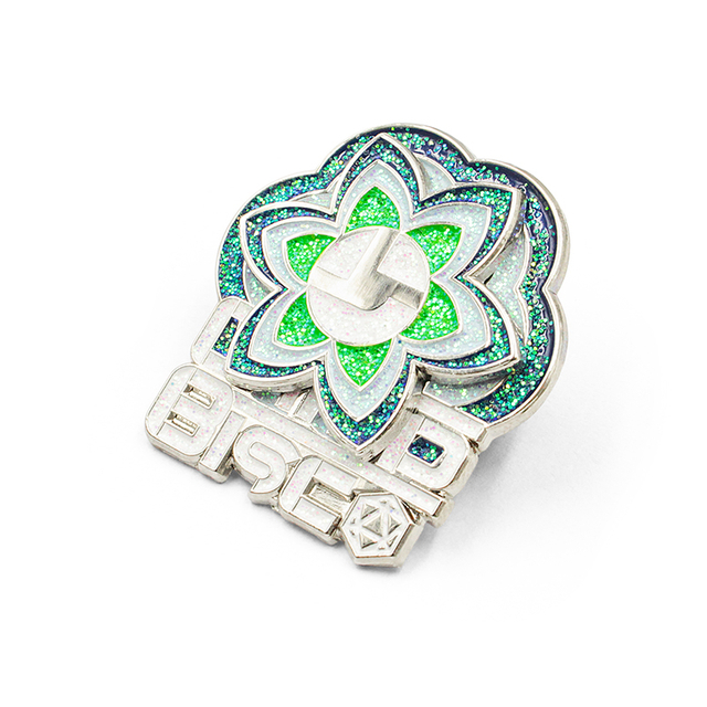 Anpassad Glitter Emalj Pin