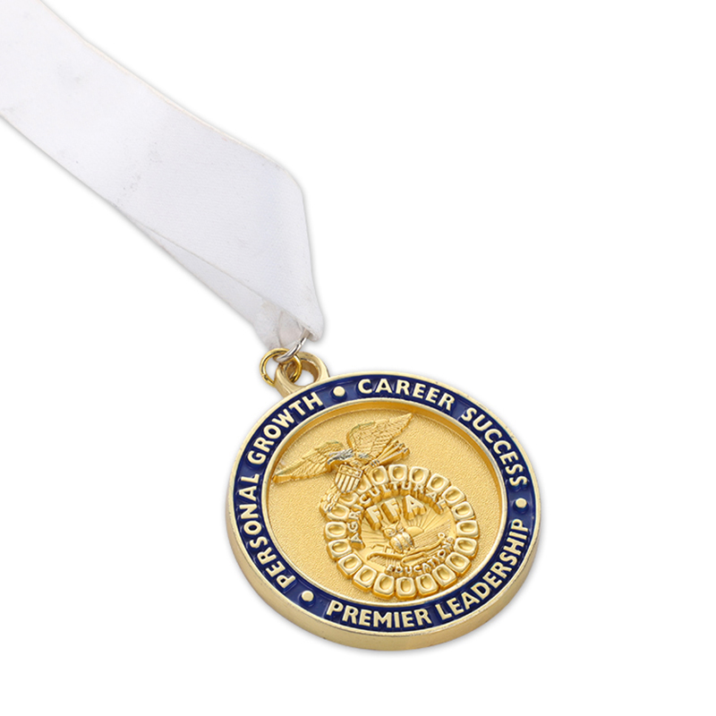 Premier League Herrar Us States St Christopher Most Gold Cross Country Medaljer